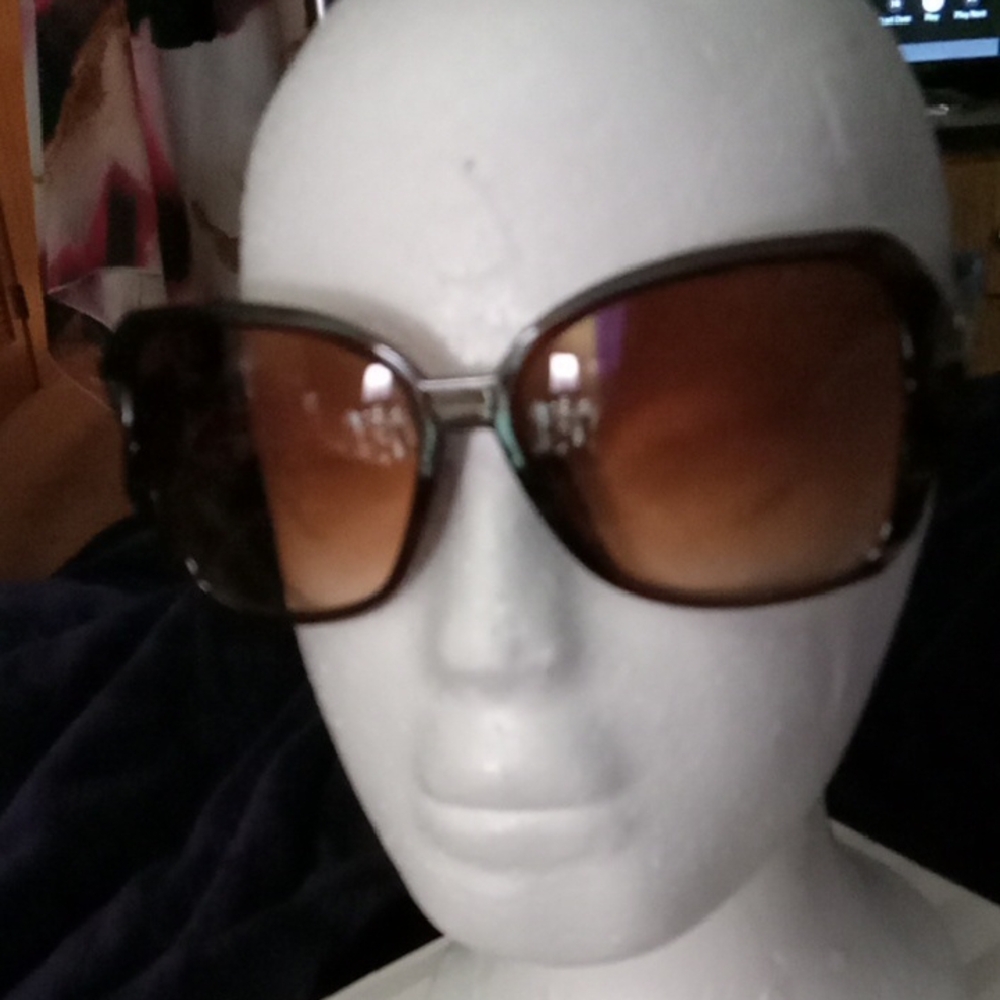 Women’s Gradient Brown Oversized Sunglasses
